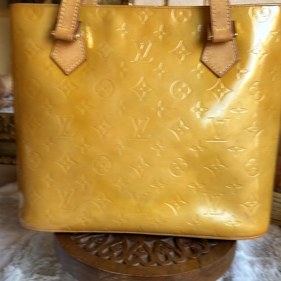 Louis Vuitton Vintage Yellow Vernis Houston Bag - Picture 5 of 16